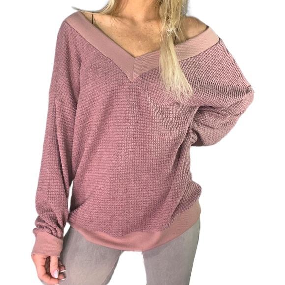 BRAND NEW V-Neck & Back Waffle Knit Long Sleeve Top with Bell Sleeves - Picture 4 of 5